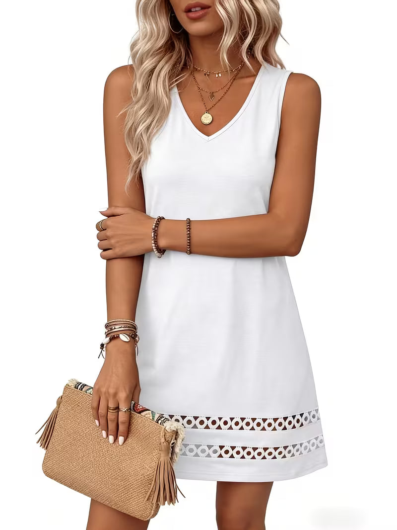 Women's Lace Patchwork Maxi Dress – V-Neck Sleeveless Elegant Beach Dress