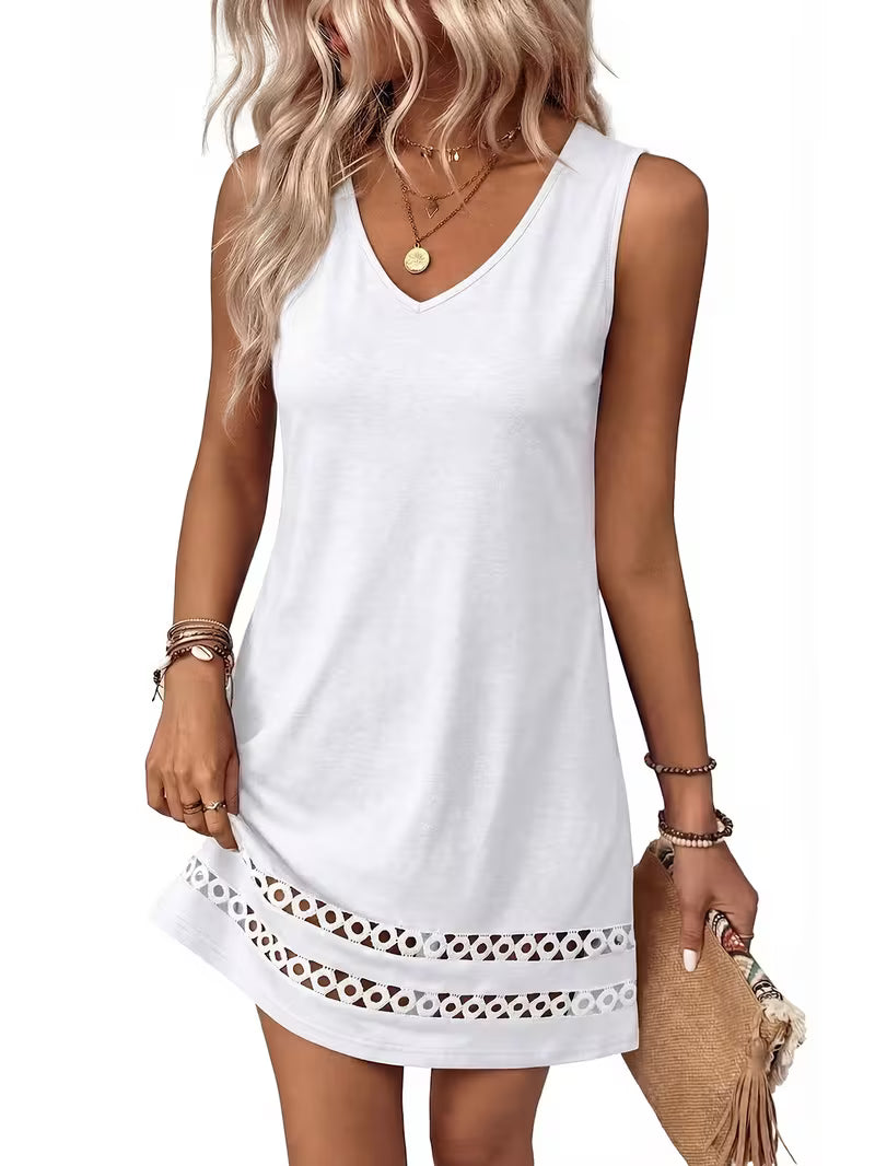 Women's Lace Patchwork Maxi Dress – V-Neck Sleeveless Elegant Beach Dress